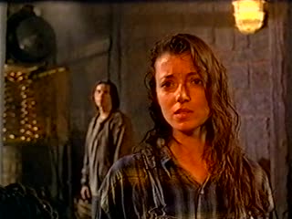 Подневольные жертвы (берлога) / undertow (1996)