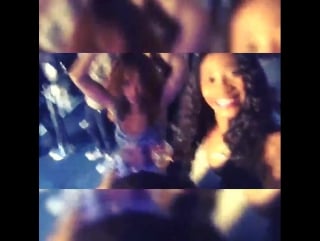 Do roadddd in a few hrs 💃💃 #wukkinuptodegroundd @badgalriri @sonitalex