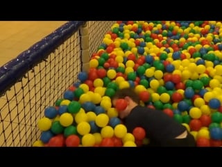 Как я провел день hot wheels jouets aventure padingtona