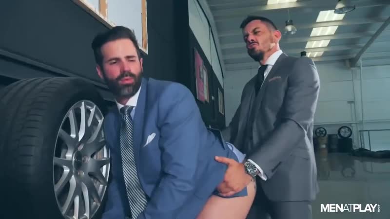 Dani robles joe gillis