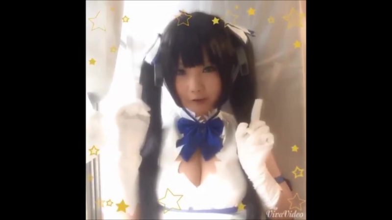 Neneko singing cosplaying hestia !