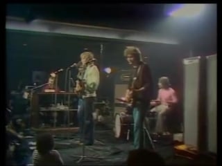 The moody blues live at taverne de lolympia paris 1970