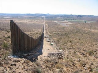 Из мексики в сша нелегально