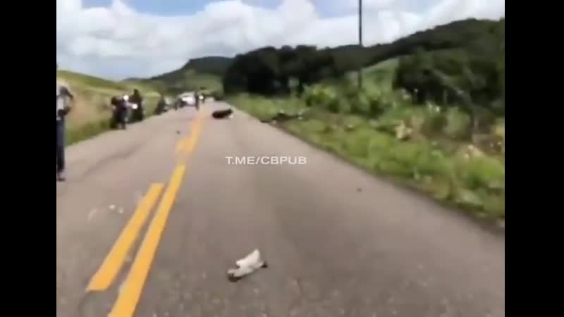 В бразилии пьяный водитель снес группу байкеров, 3 человека погибло