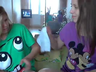 Lesbian girls full 3