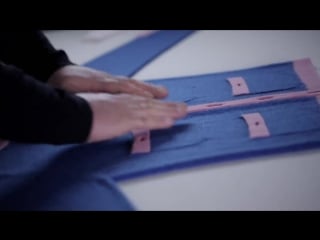 The making of the chanel bicolor cardigan