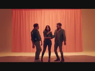 Wow no puedo creerlo!😱😃gracias!!! vamos por mas con este temazoooooo @mauyricky 🙏🤘🔥🎉