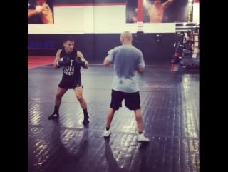 More with @beltranboxing #liftrunshoot #keephammering #nobodycaresworkharder @cameronrhanes #mma #kickboxing #wrestling #grappli