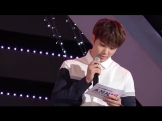 Fancam u kiss (hoon) interview with morning musume @ mucon live asia music network big concert