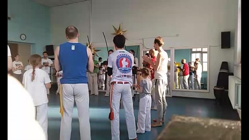 Roda aberta mundo capoeira