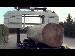 Супер станок режет огромные бревна