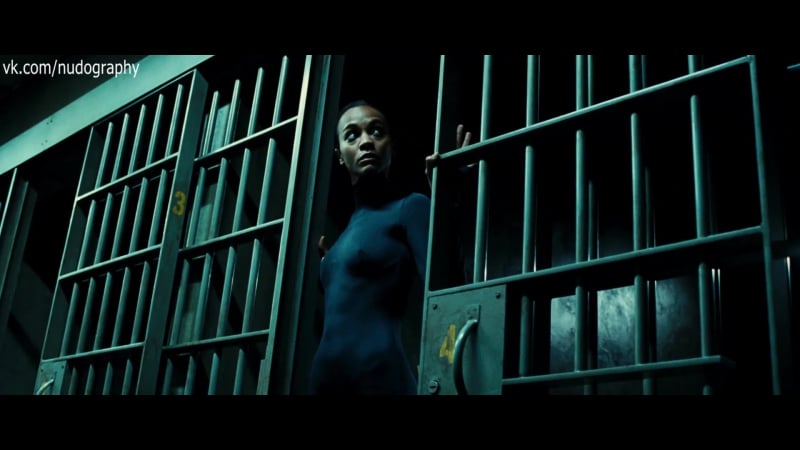 Зои салдана (zoe saldana) в фильме "коломбиана" (colombiana, 2011, оливье мегатон) 1080p