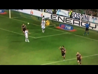 Jeremy menez cheeky backheel goal for ac milan