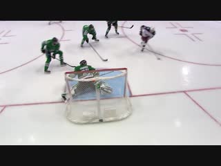 Anton khudobin fends off dubois with pad stop / худобин совершил потрясающий сейв на дюбуа