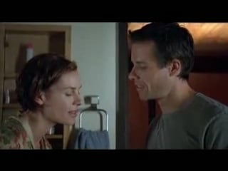 Голая embeth davidtz (эмбет дэвидц) в фильме полет длиною в жизнь / winged creatures