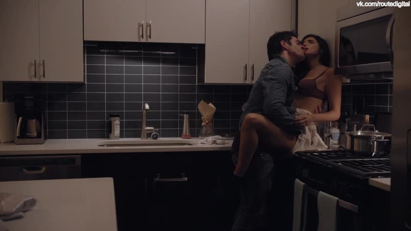 Aislinn derbez, erica silverman nude @ easy s01 e04 (2016) 1080 watch online / айслинн дербес, эрика силверман проще простого