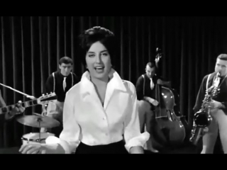 Mina tintarella di luna!