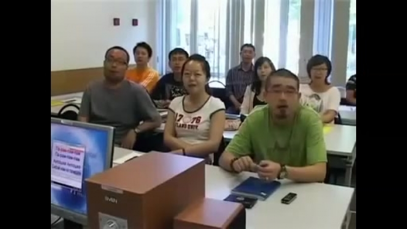 Китайцы поют антошка, антошка!