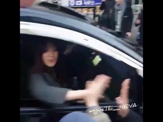 [fancam] 161211 eunjung leaving after birthday party