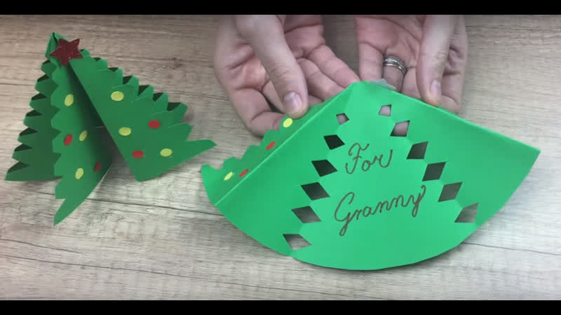 Ёлочка, елочка, мягкие иголочки мы тебя нарядим, рядышком присядем