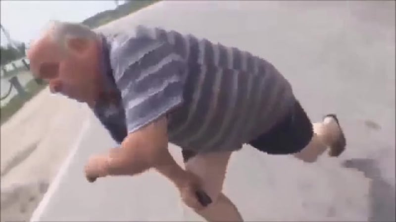 Чеченец пиздит крымчан за приору