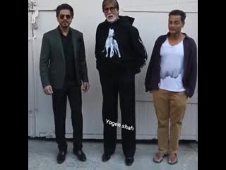 Srk and amitabh bachchan with director sujoy ghosh for the promotions of @badlathefilm