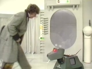 Dwc 15x02/2 (the invisible enemy part two) (dvdrip)