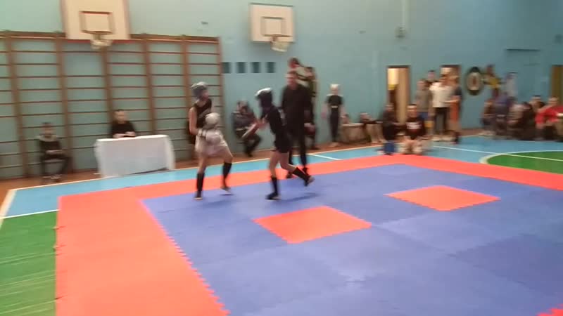 Нокдаун от слуцкого кикбоксера