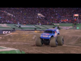 First ever monster jam truck front flip lee odonnell at monster jam world fin