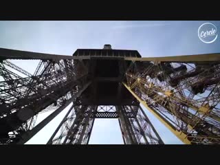 Nina kraviz @ eiffel tower france