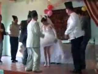 Под юбкой свадьба - порно видео на balagan-kzn.ru