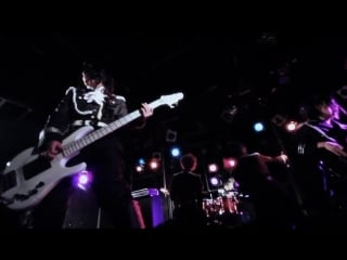 Tokami [憂鬱なる不確かな明日、微笑みの先についた嘘] (yuuutsu naru futashikana ashita, hohoemi no saki ni tsuita uso) live mv
