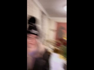 Молодые поделилась видео с мамой и дочкой /видео от фабрика звёзд