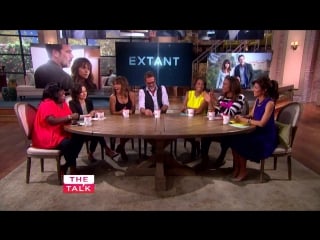The talk halle berry jeffrey dean morgan on extant season 2 romance