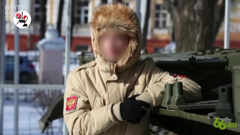 Школьник юнармеец раскрыл молодые девочки