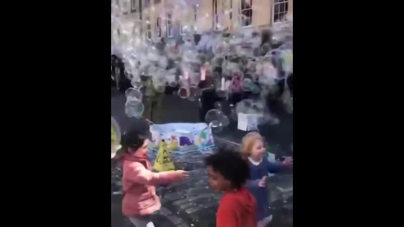 Смех и радость мы приносим людям (vhs video)