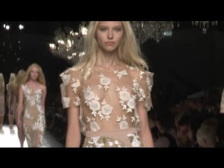 Top model sasha luss