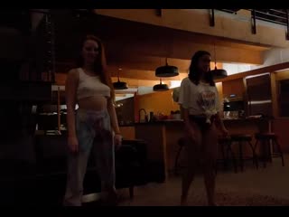 Blondebrunetteredhead | tiktok