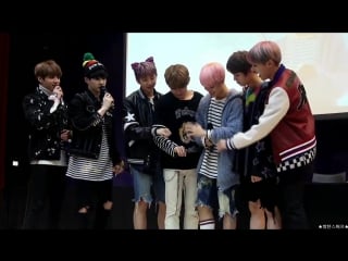 170224 myeongdong fansign bts jimin's short fingers