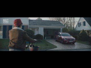 Mercedes benz привел в восхищение детей