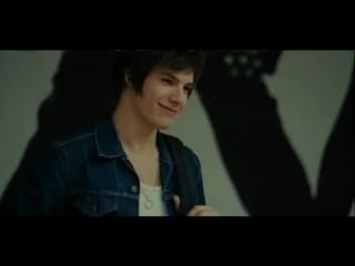 Жереми капон christa theret