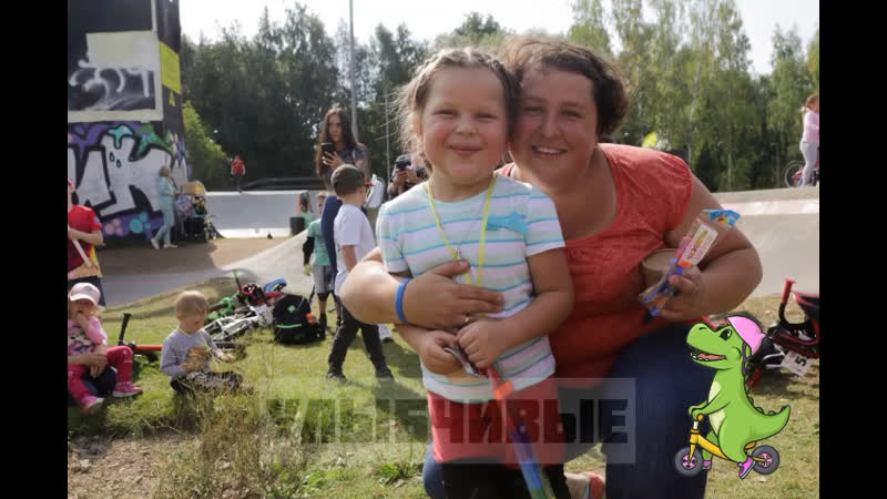 Беговел и вело девочки