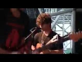 Foals cassius (live at isle of wight )