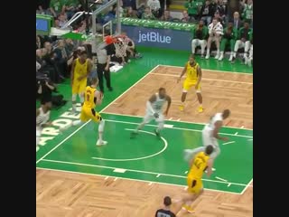 Jaylen brown (22 pts), marcus morris (22 pts) & jayson tatum (20 pts)☘️