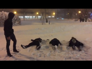 John barrowman snow angel challenge