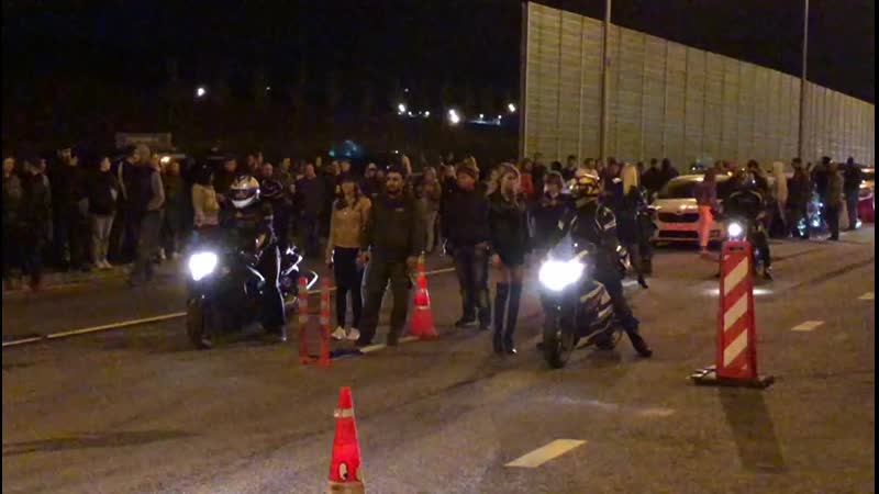 Suzuki gsx r1000 vs gsx1300r hayabusa