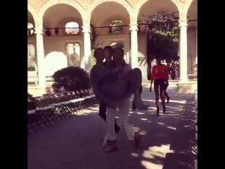 Bella hadid | alberta ferreti backstage