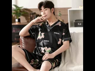 Mens homewear loose fitting trunks boxers set for pornfortable lightweight homewear suit cool ice silk trunks tops tshirt