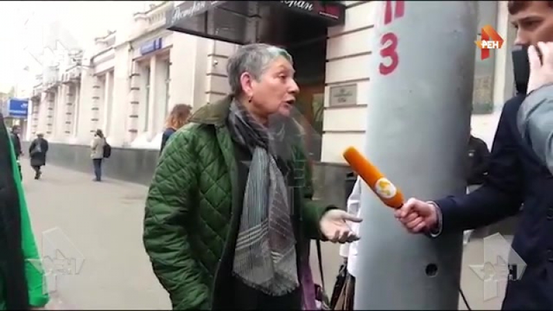 Измазанная в зеленке улицкая предсказала "тотальную катастрофу" после школьного конкурса