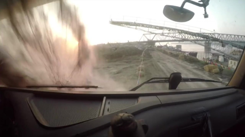 Driving porn video – Volvo trucks look who’s driving feat 4 year old sophie (live test)